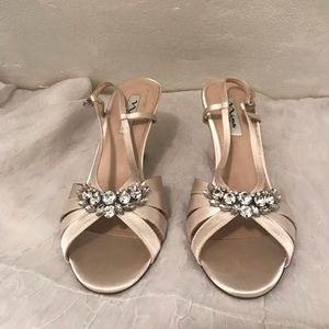 Women’s ivory wedge sandal